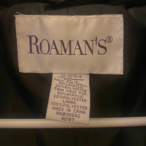 ROMANS Faux fur jacket- like new - Picture 2 of 6